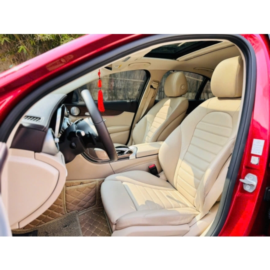 MERCEDES-BENZ C200 EXCLUSIVE 2019