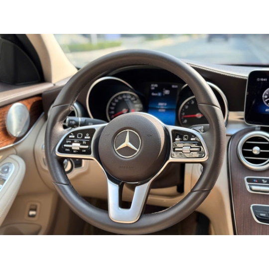 MERCEDES-BENZ C200 EXCLUSIVE 2019