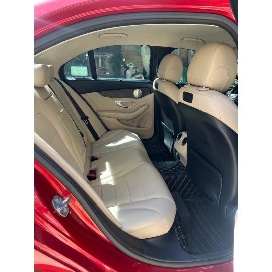 MERCEDES-BENZ C200 FACELIFT 2019 MÀU ĐỎ