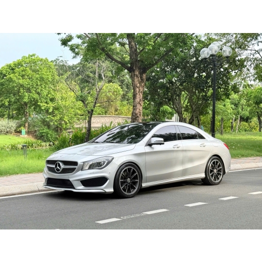 MERCEDES-BENZ CLA250 2016 BẠC/ĐEN 