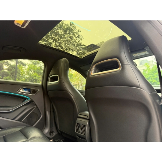 MERCEDES-BENZ CLA250 2016 BẠC/ĐEN 